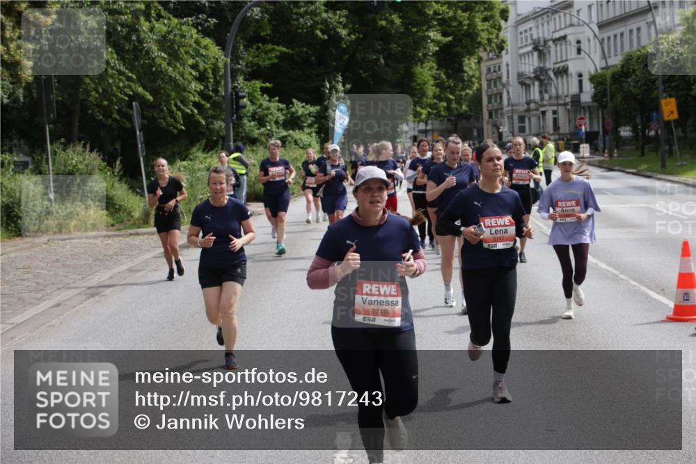 14.06.2026 - REWE Women's Run Jannik Wohlers http://msf.ph/oto/9817243 14.06.2026 10:55:52 Laufen 5716, 5147, 01 meine-sportfotos.de