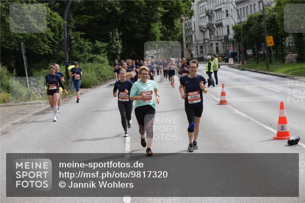 14.06.2026 - REWE Women's Run Jannik Wohlers http://msf.ph/oto/9817320 14.06.2026 10:56:05 Laufen 6421, 01 meine-sportfotos.de