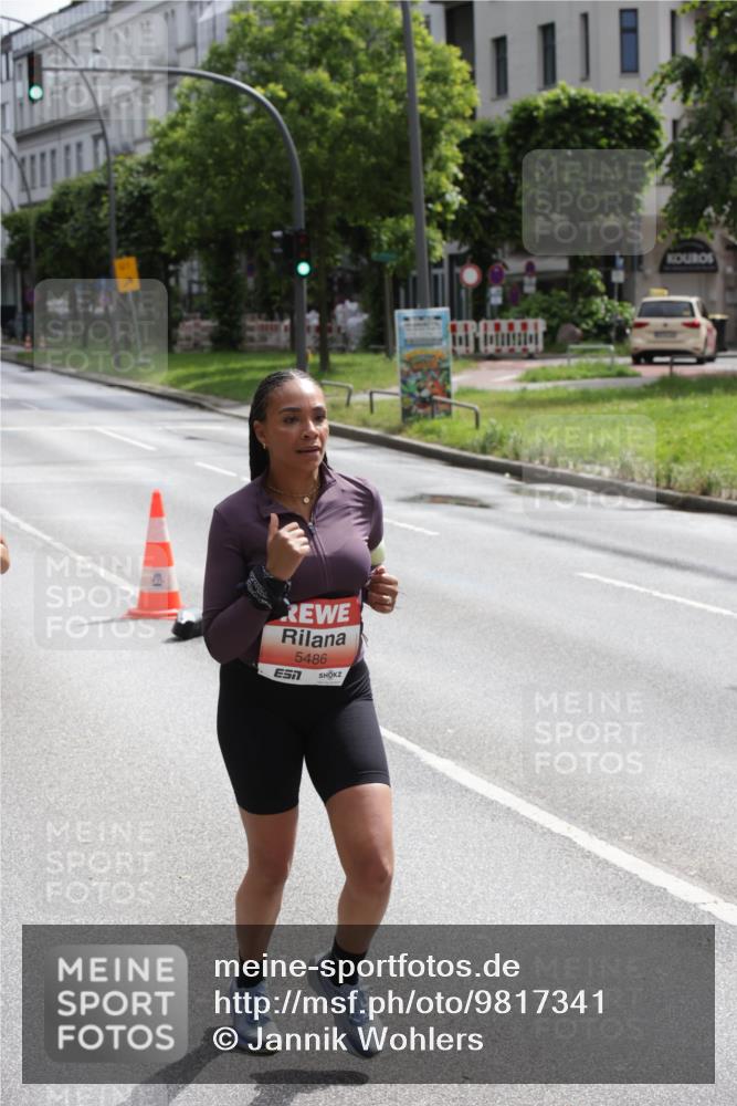 14.06.2026 - REWE Women's Run Jannik Wohlers http://msf.ph/oto/9817341 14.06.2026 10:56:11 Laufen 5486, 7 meine-sportfotos.de