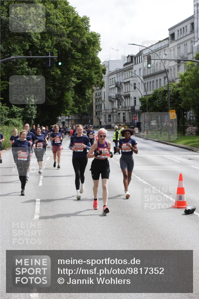14.06.2026 - REWE Women's Run Jannik Wohlers http://msf.ph/oto/9817352 14.06.2026 10:56:15 Laufen 1 meine-sportfotos.de