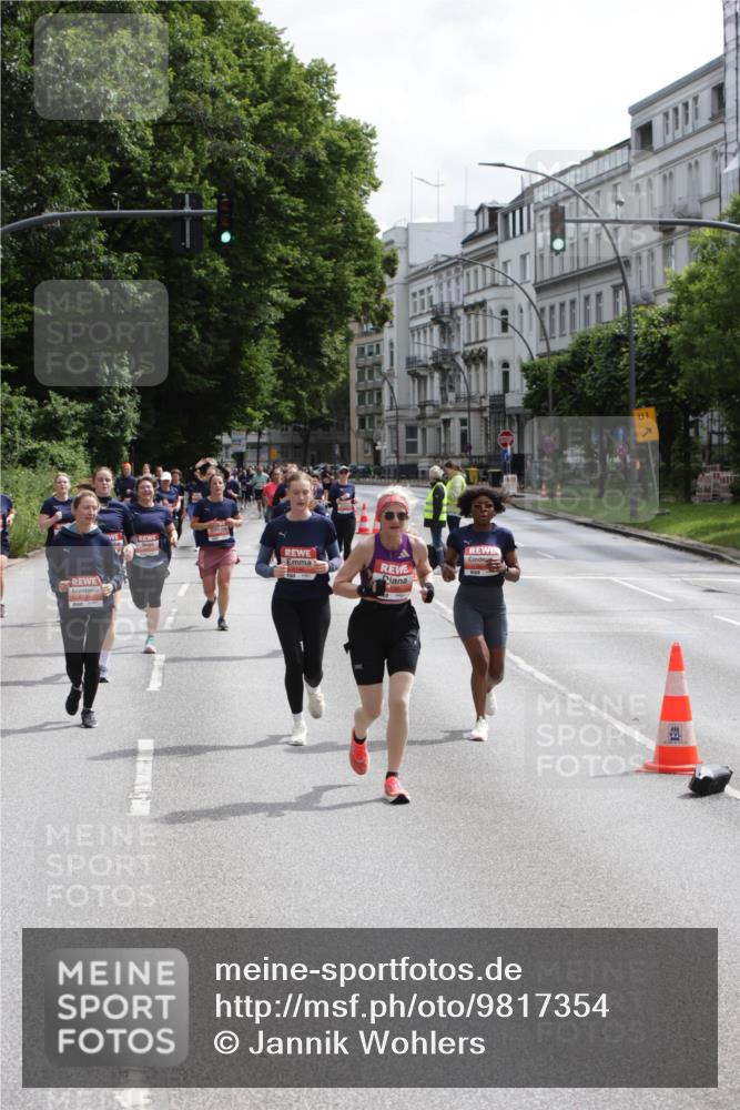 14.06.2026 - REWE Women's Run Jannik Wohlers http://msf.ph/oto/9817354 14.06.2026 10:56:15 Laufen 1 meine-sportfotos.de