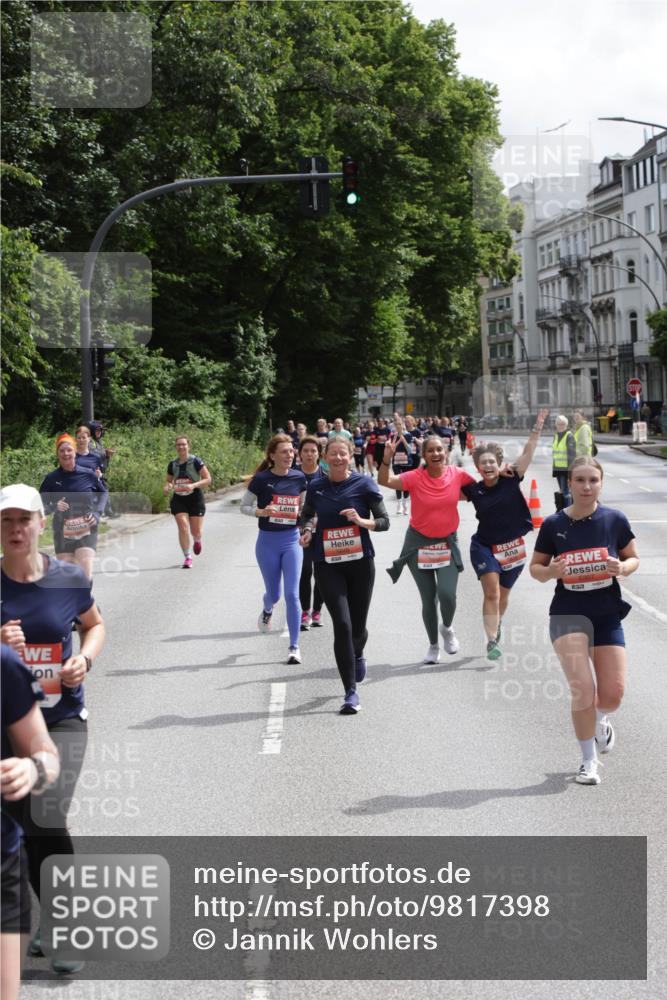 14.06.2026 - REWE Women's Run Jannik Wohlers http://msf.ph/oto/9817398 14.06.2026 10:56:24 Laufen 657 meine-sportfotos.de