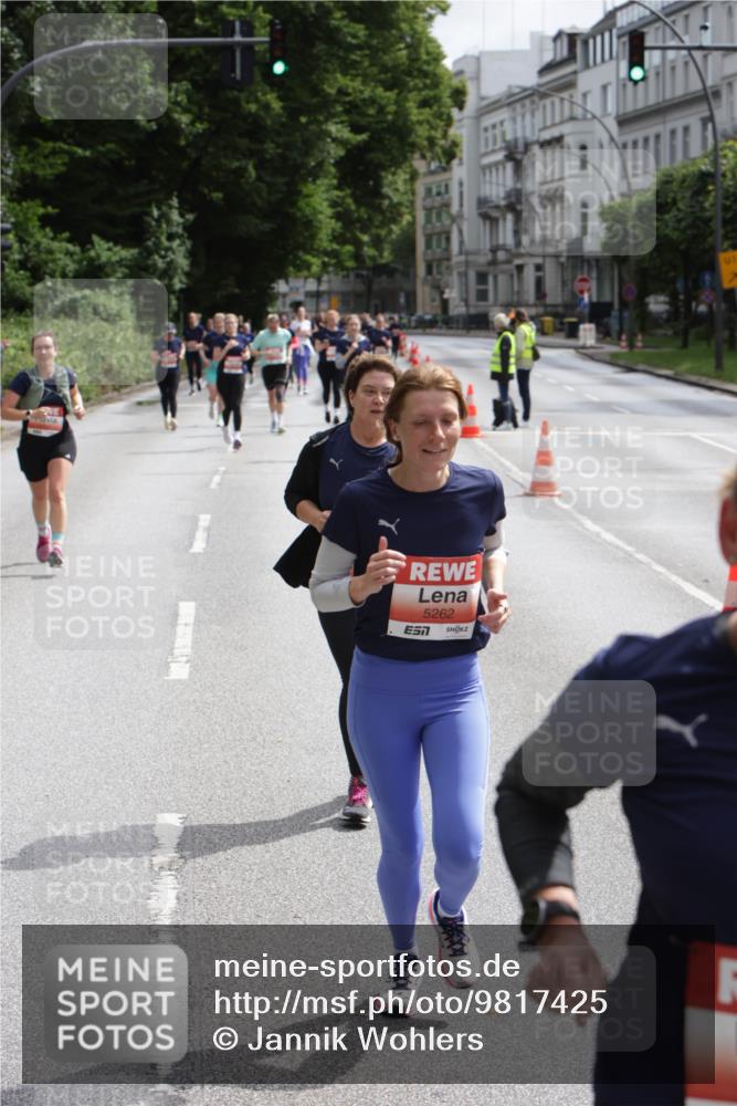 14.06.2026 - REWE Women's Run Jannik Wohlers http://msf.ph/oto/9817425 14.06.2026 10:56:28 Laufen 5262 meine-sportfotos.de