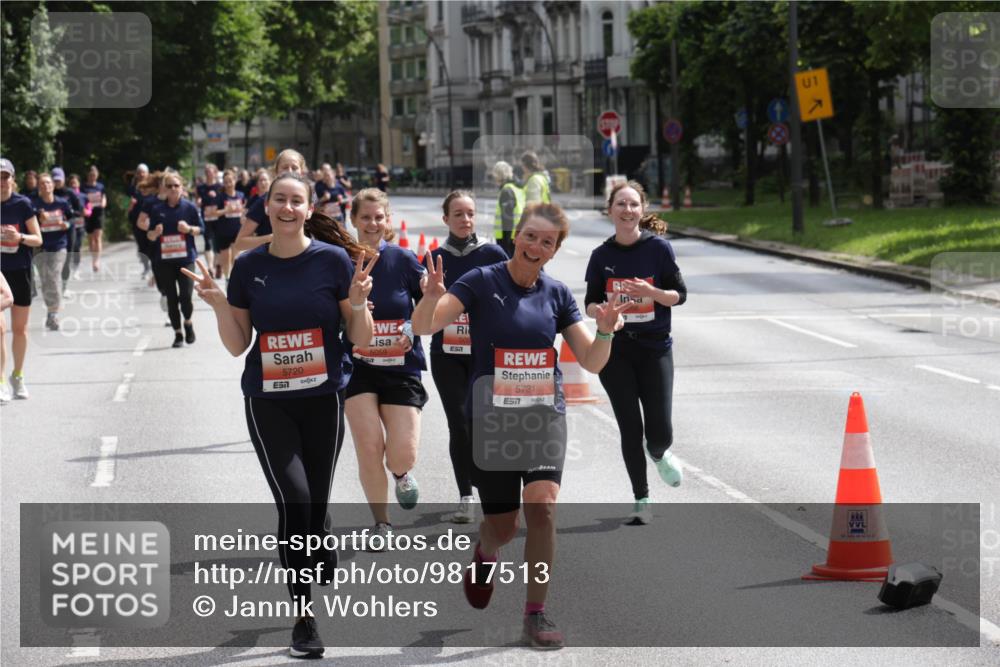 14.06.2026 - REWE Women's Run Jannik Wohlers http://msf.ph/oto/9817513 14.06.2026 10:56:51 Laufen 5720, 5059, 5721, 7, 01 meine-sportfotos.de