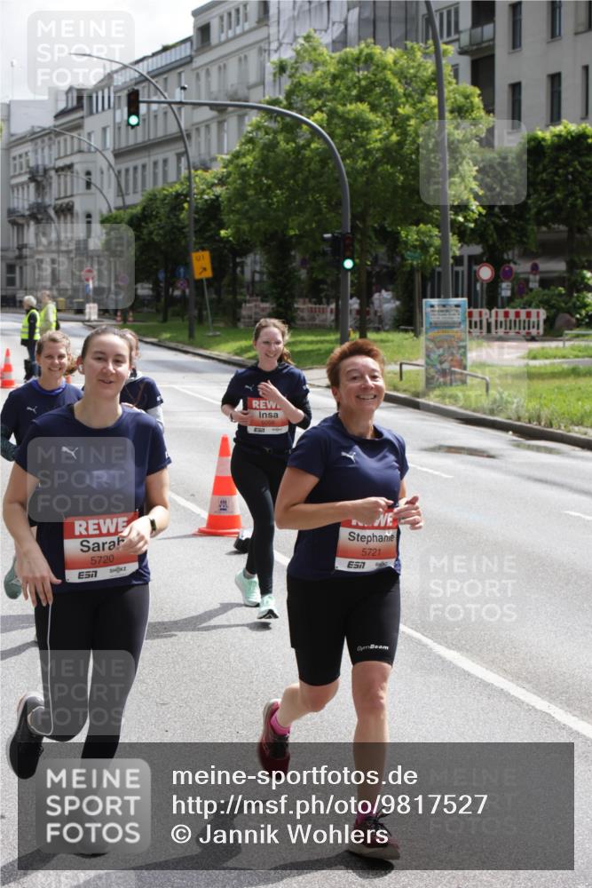 14.06.2026 - REWE Women's Run Jannik Wohlers http://msf.ph/oto/9817527 14.06.2026 10:56:52 Laufen 01, 5720, 7, 5721 meine-sportfotos.de