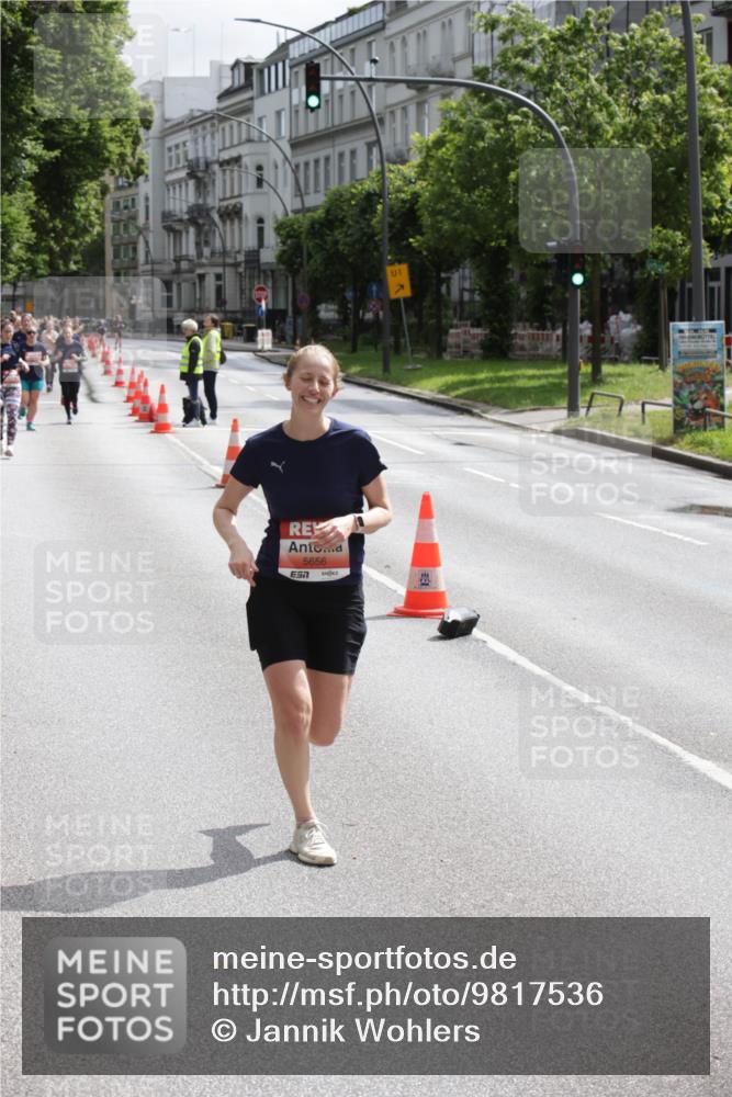 14.06.2026 - REWE Women's Run Jannik Wohlers http://msf.ph/oto/9817536 14.06.2026 10:56:55 Laufen 5656, 57, 1 meine-sportfotos.de