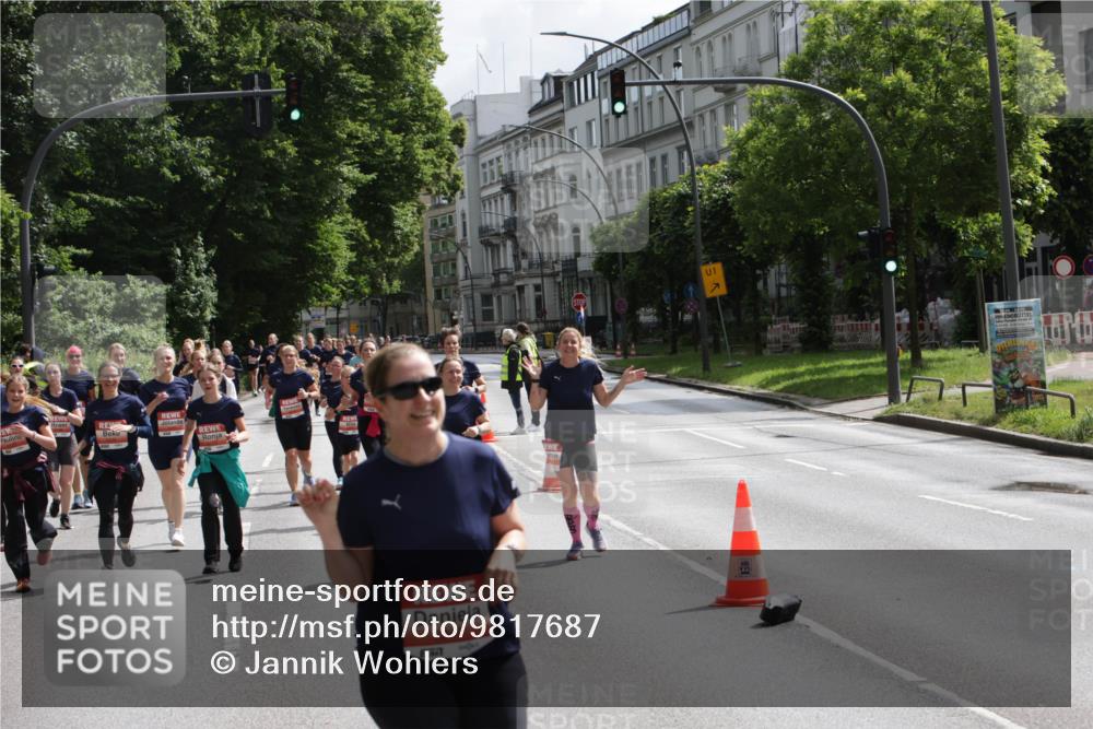 14.06.2026 - REWE Women's Run Jannik Wohlers http://msf.ph/oto/9817687 14.06.2026 10:57:27 Laufen 5243, 1 meine-sportfotos.de