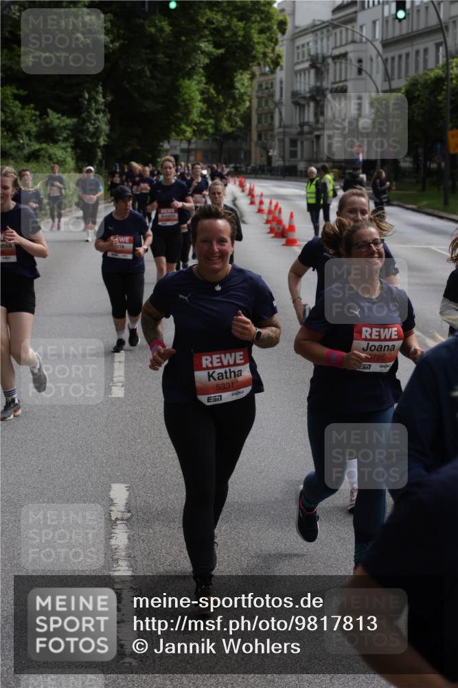 14.06.2026 - REWE Women's Run Jannik Wohlers http://msf.ph/oto/9817813 14.06.2026 10:57:54 Laufen 5331, 5795, 57 meine-sportfotos.de