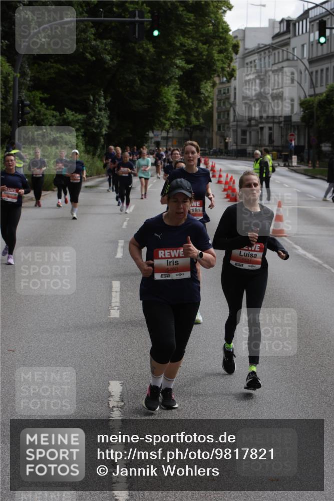 14.06.2026 - REWE Women's Run Jannik Wohlers http://msf.ph/oto/9817821 14.06.2026 10:57:57 Laufen 5460, 5521 meine-sportfotos.de