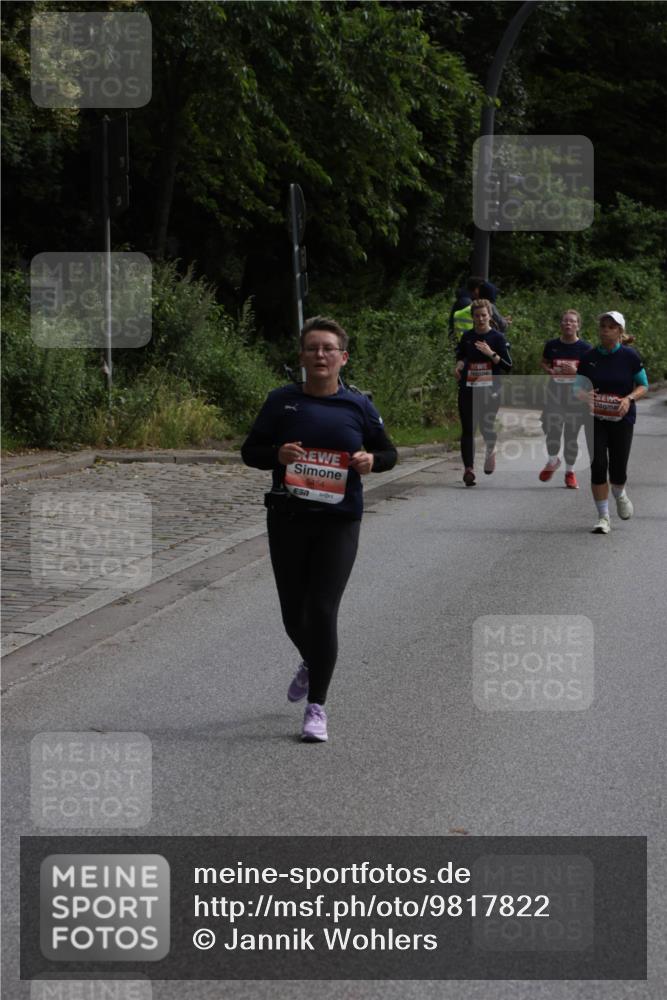 14.06.2026 - REWE Women's Run Jannik Wohlers http://msf.ph/oto/9817822 14.06.2026 10:57:59 Laufen 5454, 7 meine-sportfotos.de
