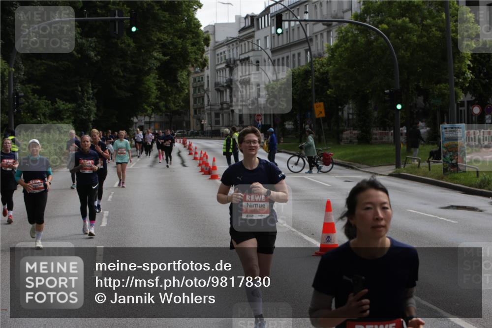 14.06.2026 - REWE Women's Run Jannik Wohlers http://msf.ph/oto/9817830 14.06.2026 10:58:01 Laufen 5838 meine-sportfotos.de