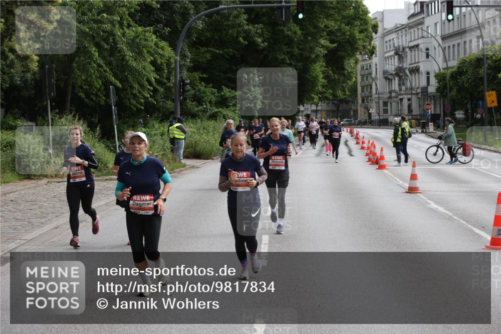 14.06.2026 - REWE Women's Run Jannik Wohlers http://msf.ph/oto/9817834 14.06.2026 10:58:03 Laufen 1 meine-sportfotos.de