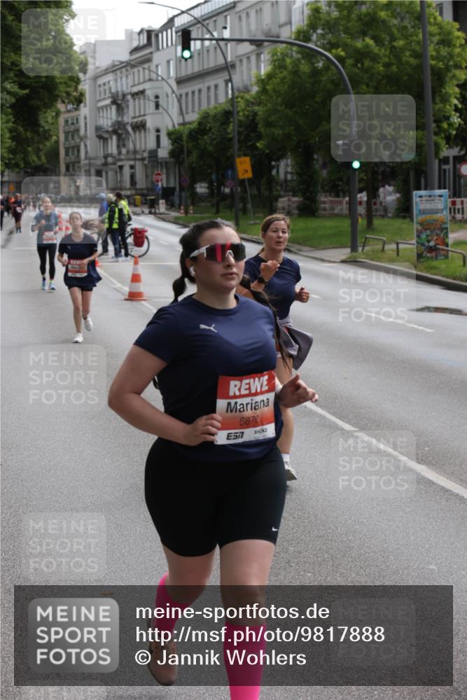 14.06.2026 - REWE Women's Run Jannik Wohlers http://msf.ph/oto/9817888 14.06.2026 10:58:15 Laufen 7, 5876 meine-sportfotos.de