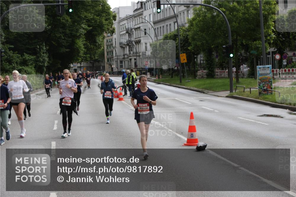 14.06.2026 - REWE Women's Run Jannik Wohlers http://msf.ph/oto/9817892 14.06.2026 10:58:17 Laufen 1, 1, 5 meine-sportfotos.de