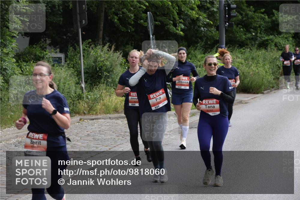 14.06.2026 - REWE Women's Run Jannik Wohlers http://msf.ph/oto/9818060 14.06.2026 10:58:54 Laufen 5149, 517, 5015, 5045, 5044 meine-sportfotos.de
