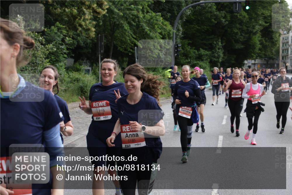 14.06.2026 - REWE Women's Run Jannik Wohlers http://msf.ph/oto/9818134 14.06.2026 10:59:10 Laufen 6058, 57, 5185 meine-sportfotos.de