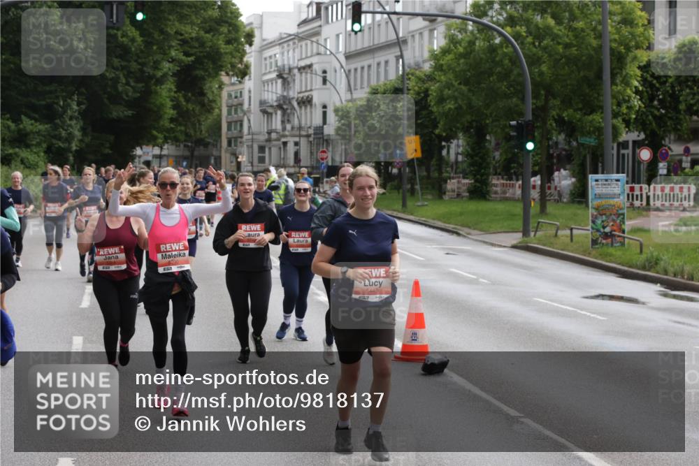 14.06.2026 - REWE Women's Run Jannik Wohlers http://msf.ph/oto/9818137 14.06.2026 10:59:11 Laufen 5200, 5446, 01 meine-sportfotos.de
