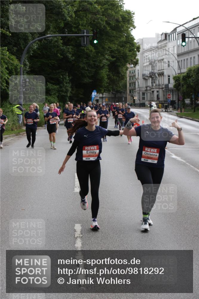 14.06.2026 - REWE Women's Run Jannik Wohlers http://msf.ph/oto/9818292 14.06.2026 10:59:44 Laufen 6013, 7, 5639, 7 meine-sportfotos.de