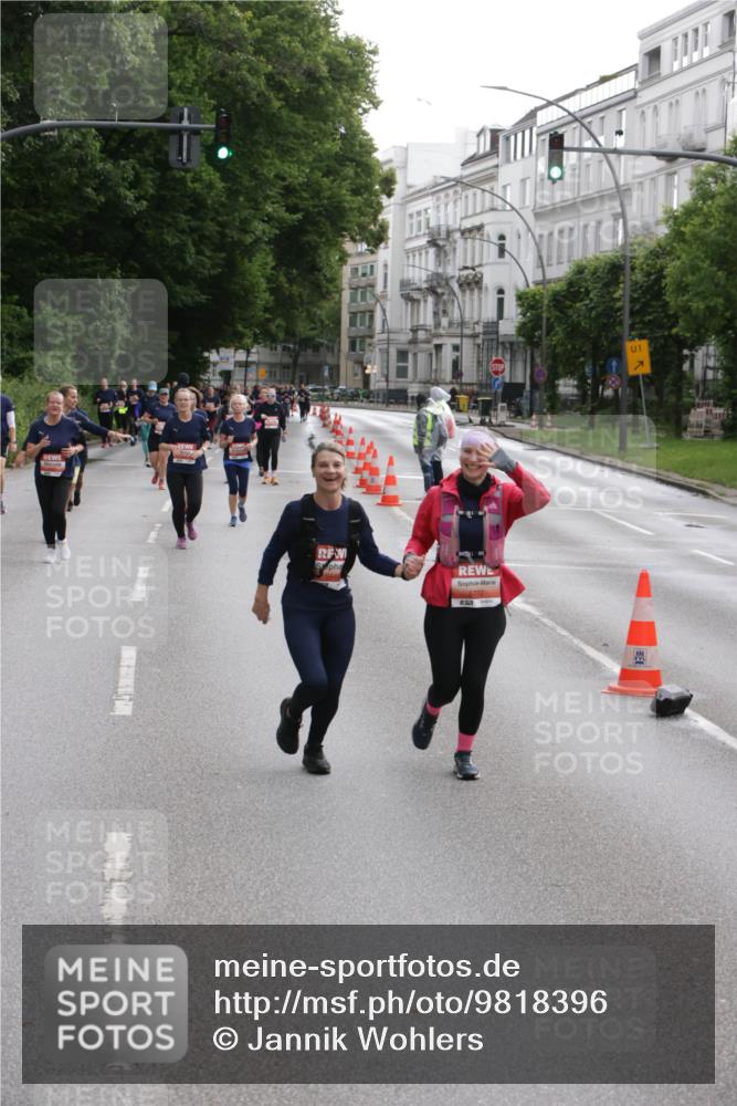 14.06.2026 - REWE Women's Run Jannik Wohlers http://msf.ph/oto/9818396 14.06.2026 11:00:03 Laufen 5772, 1 meine-sportfotos.de