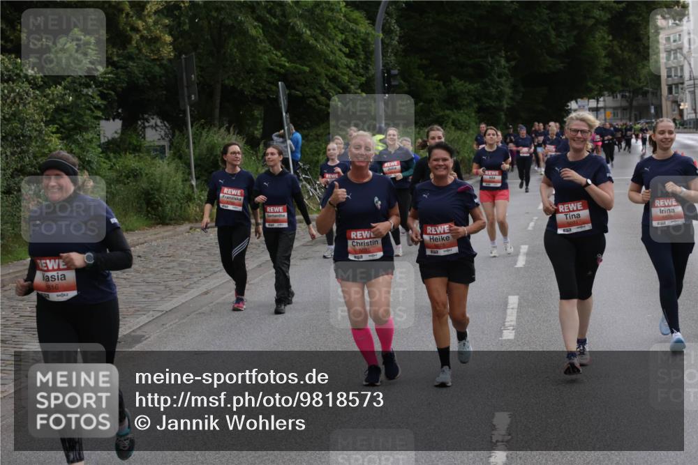 14.06.2026 - REWE Women's Run Jannik Wohlers http://msf.ph/oto/9818573 14.06.2026 11:00:50 Laufen 816, 5071, 657 meine-sportfotos.de
