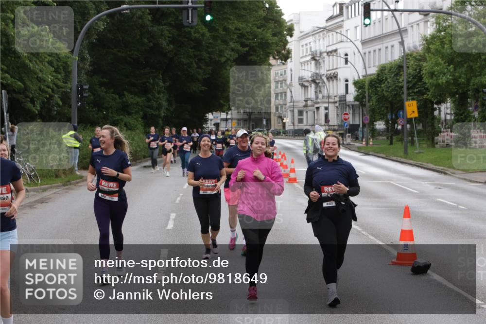 14.06.2026 - REWE Women's Run Jannik Wohlers http://msf.ph/oto/9818649 14.06.2026 11:01:07 Laufen 1 meine-sportfotos.de