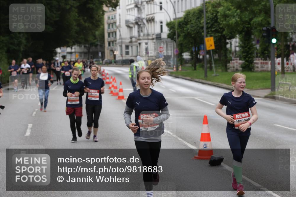 14.06.2026 - REWE Women's Run Jannik Wohlers http://msf.ph/oto/9818683 14.06.2026 11:01:19 Laufen 54, 6 meine-sportfotos.de
