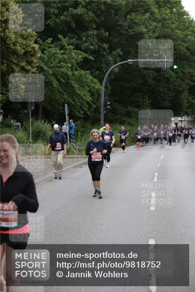 14.06.2026 - REWE Women's Run Jannik Wohlers http://msf.ph/oto/9818752 14.06.2026 11:01:41 Laufen 7 meine-sportfotos.de