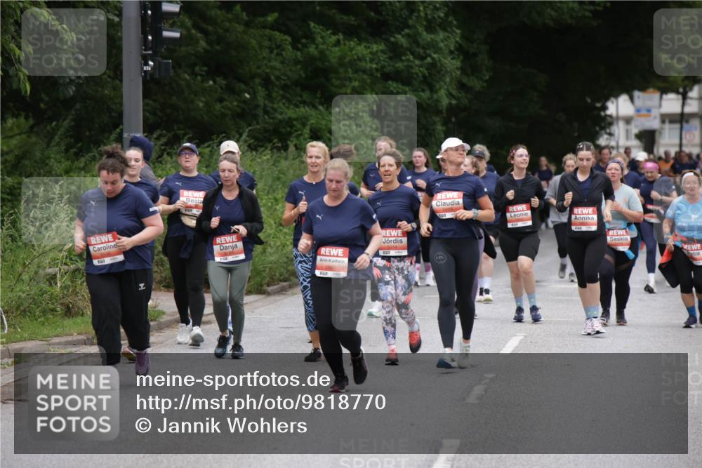 14.06.2026 - REWE Women's Run Jannik Wohlers http://msf.ph/oto/9818770 14.06.2026 11:01:51 Laufen 857, 5018, 51 meine-sportfotos.de