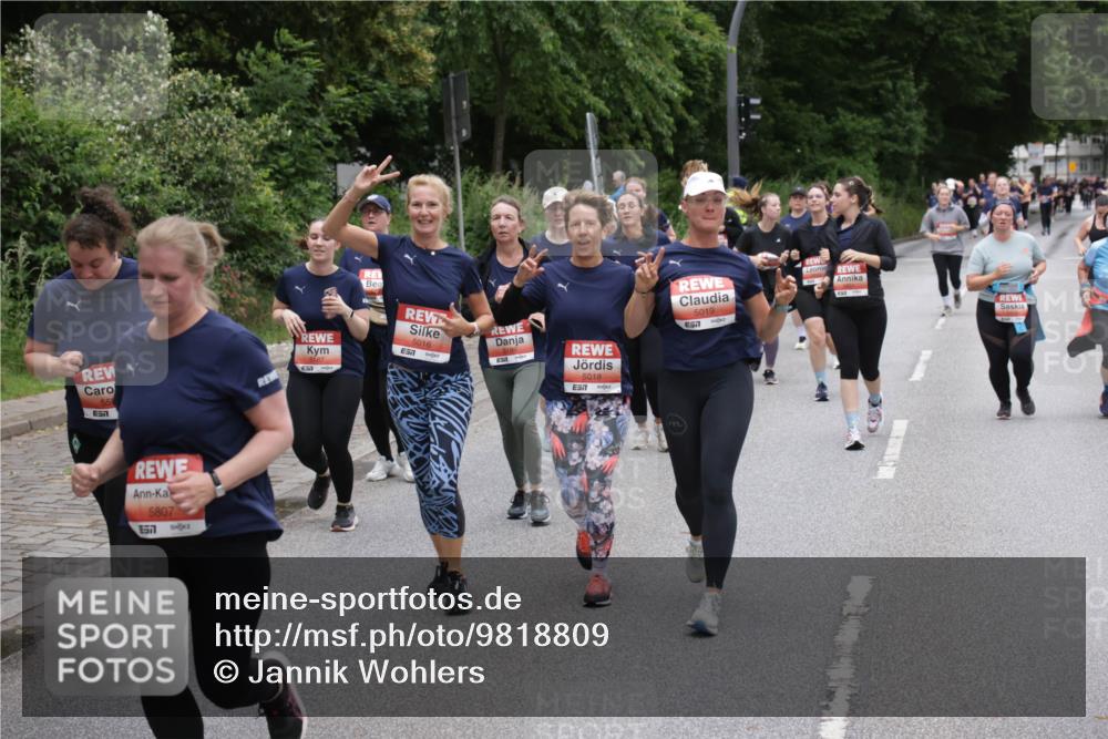 14.06.2026 - REWE Women's Run Jannik Wohlers http://msf.ph/oto/9818809 14.06.2026 11:02:00 Laufen 5807, 577, 5016, 5018, 5019, 7 meine-sportfotos.de