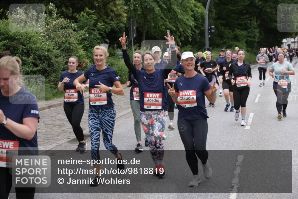 14.06.2026 - REWE Women's Run Jannik Wohlers http://msf.ph/oto/9818819 14.06.2026 11:02:00 Laufen 807, 5016, 7, 5018, 7, 5019, 55 meine-sportfotos.de