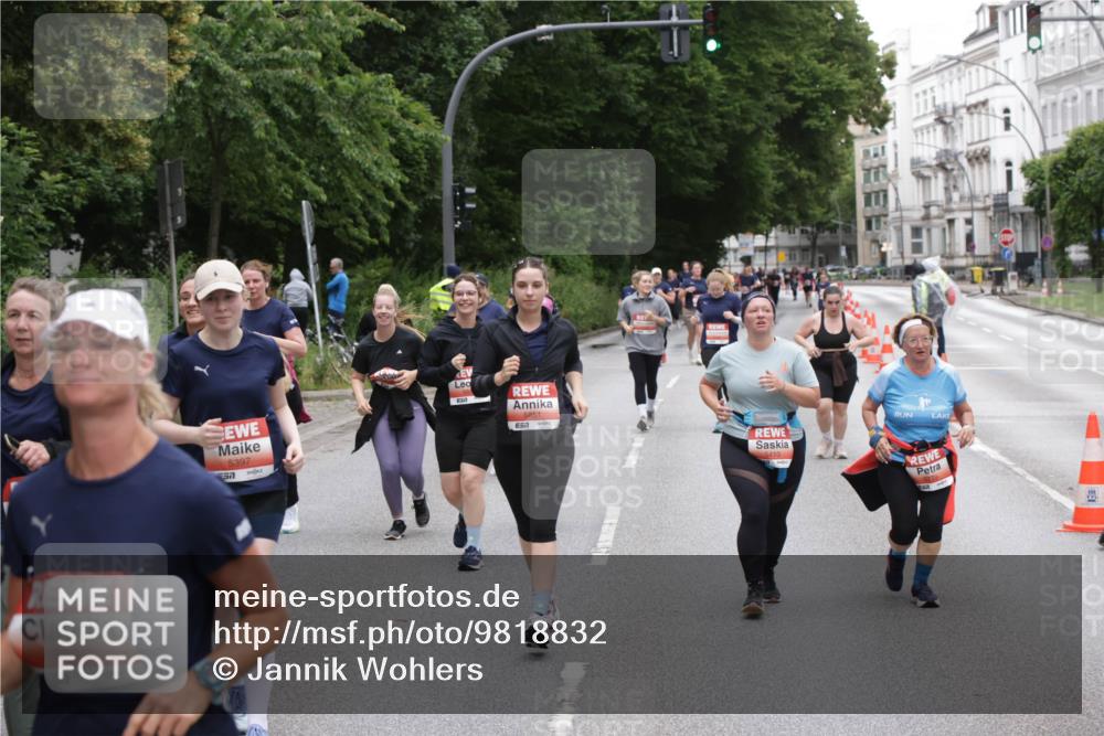 14.06.2026 - REWE Women's Run Jannik Wohlers http://msf.ph/oto/9818832 14.06.2026 11:02:02 Laufen 6019, 5397, 57, 5413 meine-sportfotos.de