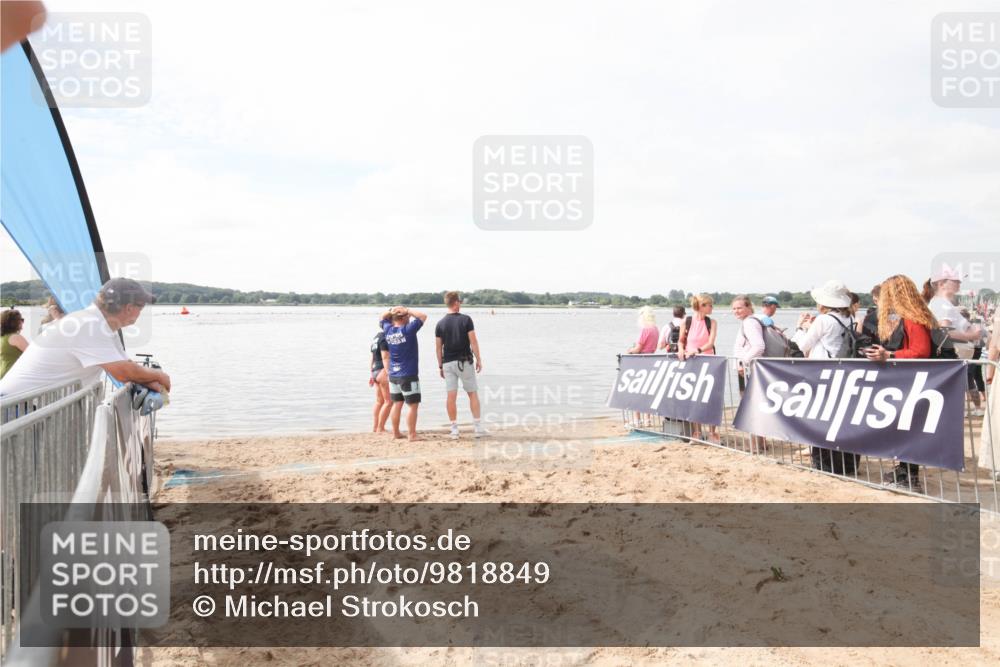 21.06.2026 - Viking Triathlon Michael Strokosch http://msf.ph/oto/9818849 21.06.2026 10:11:38 Schwimmen  meine-sportfotos.de