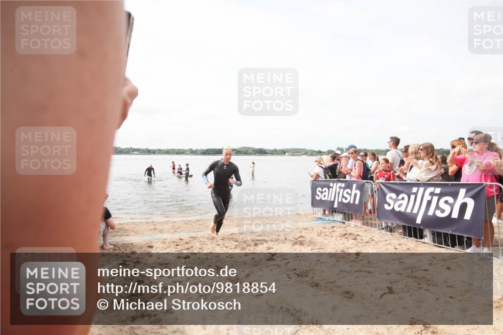 21.06.2026 - Viking Triathlon Michael Strokosch http://msf.ph/oto/9818854 21.06.2026 10:25:49 Schwimmen 4, 10 meine-sportfotos.de