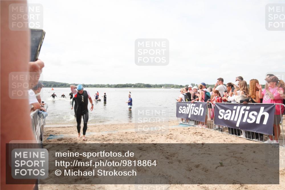 21.06.2026 - Viking Triathlon Michael Strokosch http://msf.ph/oto/9818864 21.06.2026 10:26:53 Schwimmen 334, 453 meine-sportfotos.de