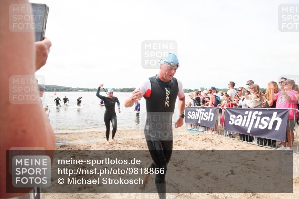 21.06.2026 - Viking Triathlon Michael Strokosch http://msf.ph/oto/9818866 21.06.2026 10:26:55 Schwimmen 334, 453 meine-sportfotos.de