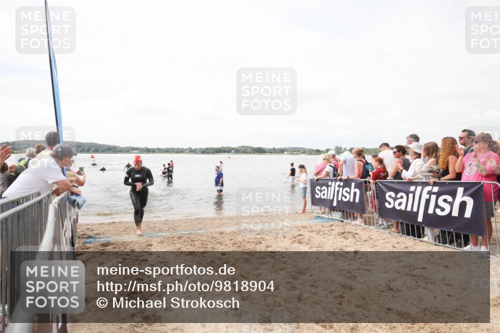 21.06.2026 - Viking Triathlon Michael Strokosch http://msf.ph/oto/9818904 21.06.2026 10:29:41 Schwimmen 74, 610 meine-sportfotos.de