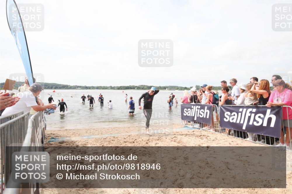 21.06.2026 - Viking Triathlon Michael Strokosch http://msf.ph/oto/9818946 21.06.2026 10:33:12 Schwimmen 114, 269, 383 meine-sportfotos.de