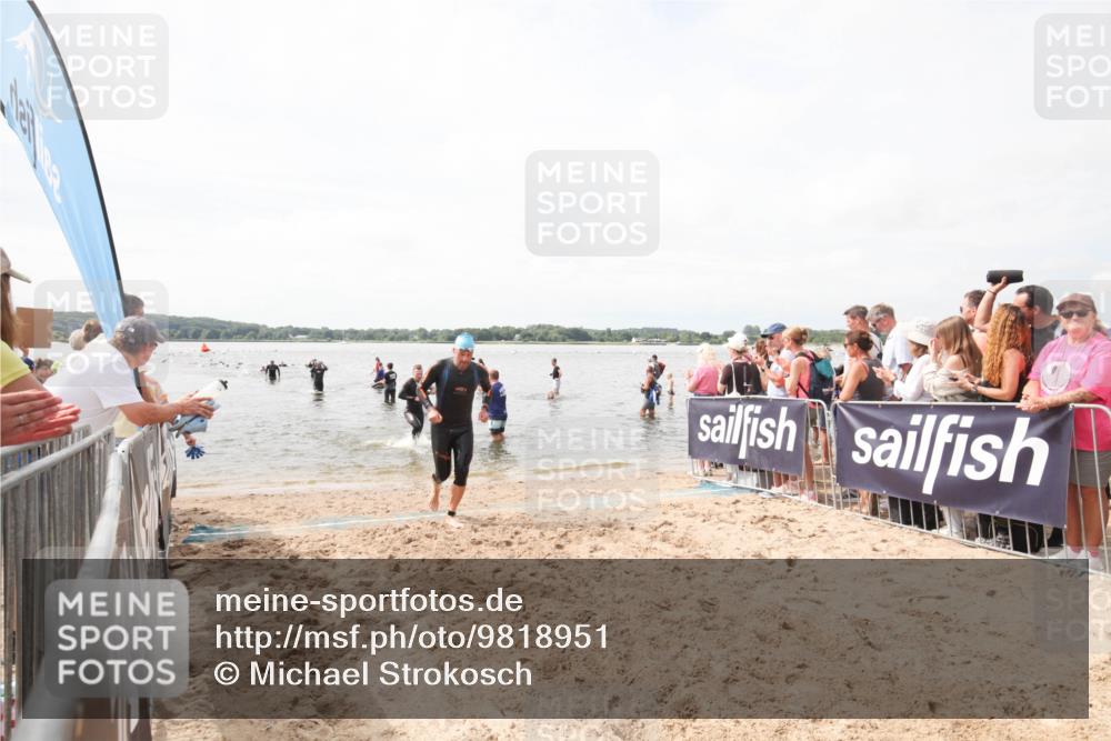 21.06.2026 - Viking Triathlon Michael Strokosch http://msf.ph/oto/9818951 21.06.2026 10:33:22 Schwimmen 109, 238, 579, 625 meine-sportfotos.de