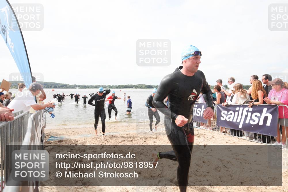 21.06.2026 - Viking Triathlon Michael Strokosch http://msf.ph/oto/9818957 21.06.2026 10:33:47 Schwimmen 62, 180, 392, 537 meine-sportfotos.de