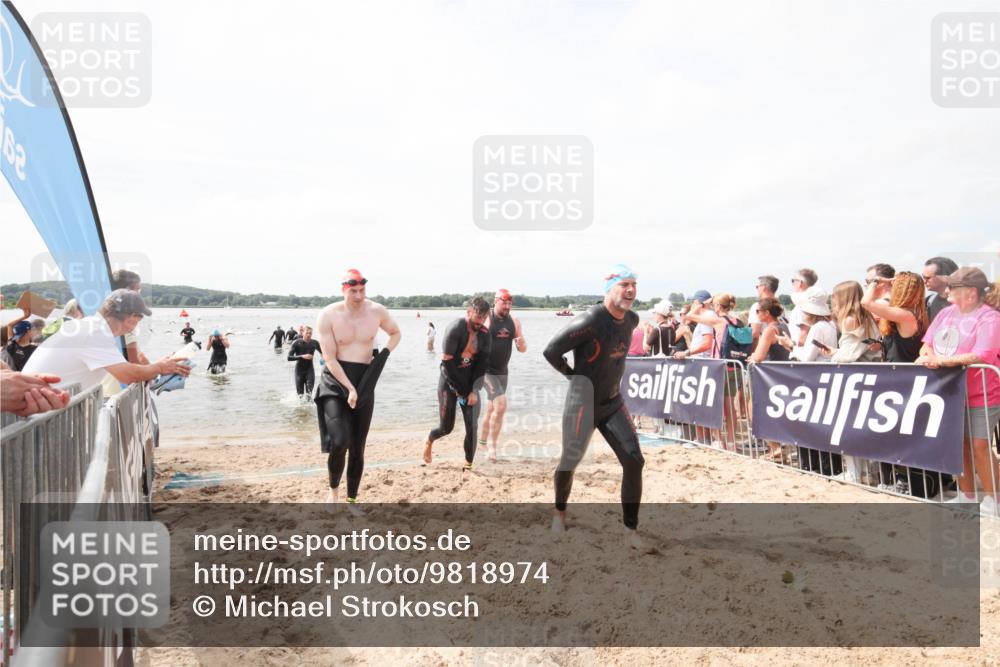 21.06.2026 - Viking Triathlon Michael Strokosch http://msf.ph/oto/9818974 21.06.2026 10:34:12 Schwimmen 102, 154, 221, 343, 432, 660, 664 meine-sportfotos.de