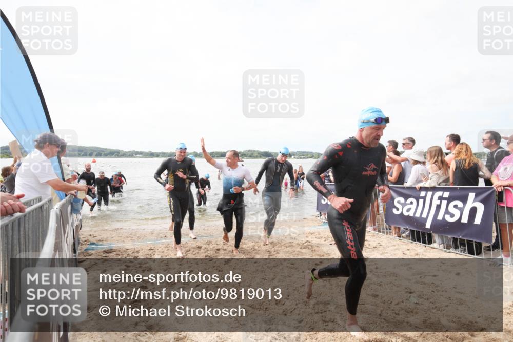 21.06.2026 - Viking Triathlon Michael Strokosch http://msf.ph/oto/9819013 21.06.2026 10:35:32 Schwimmen 73, 136, 194, 242, 311, 380, 430, 490, 501, 551 meine-sportfotos.de