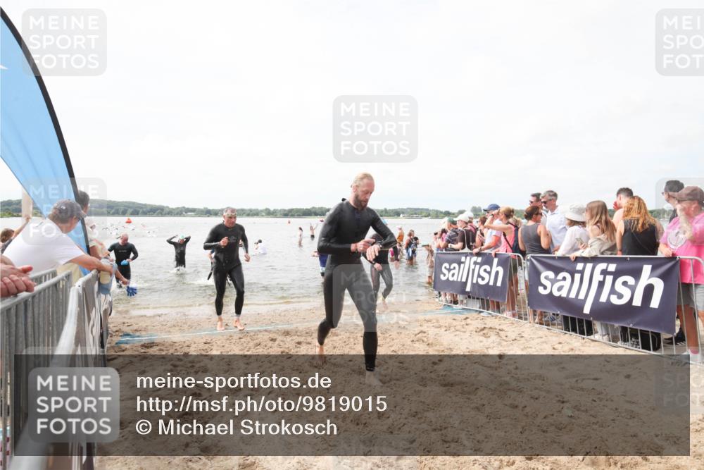21.06.2026 - Viking Triathlon Michael Strokosch http://msf.ph/oto/9819015 21.06.2026 10:35:35 Schwimmen 49, 136, 194, 242, 311, 332, 380, 430, 490, 501, 551 meine-sportfotos.de