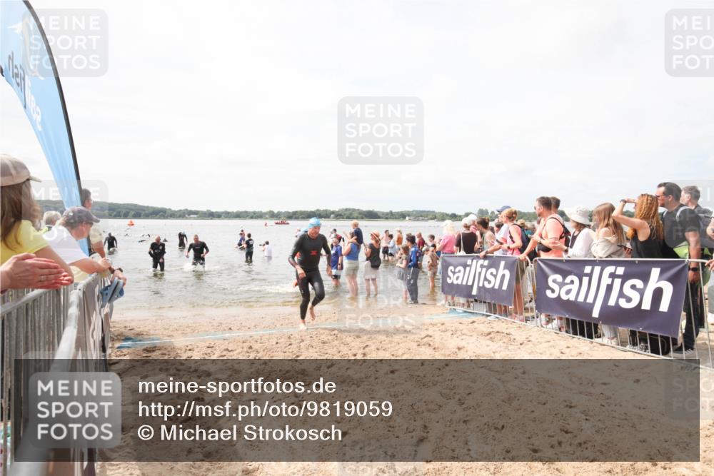 21.06.2026 - Viking Triathlon Michael Strokosch http://msf.ph/oto/9819059 21.06.2026 10:37:28 Schwimmen 64, 89, 370, 455 meine-sportfotos.de