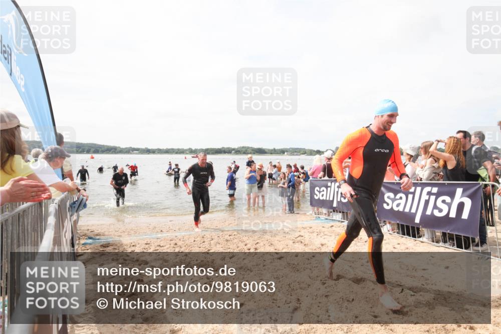 21.06.2026 - Viking Triathlon Michael Strokosch http://msf.ph/oto/9819063 21.06.2026 10:37:33 Schwimmen 64, 89, 111, 370, 450 meine-sportfotos.de
