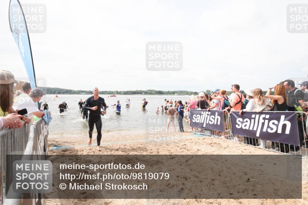 21.06.2026 - Viking Triathlon Michael Strokosch http://msf.ph/oto/9819079 21.06.2026 10:38:32 Schwimmen 316, 465 meine-sportfotos.de