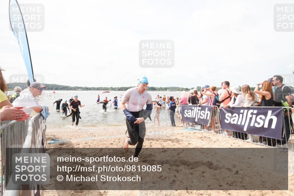 21.06.2026 - Viking Triathlon Michael Strokosch http://msf.ph/oto/9819085 21.06.2026 10:38:43 Schwimmen 55, 300, 397, 546, 567 meine-sportfotos.de