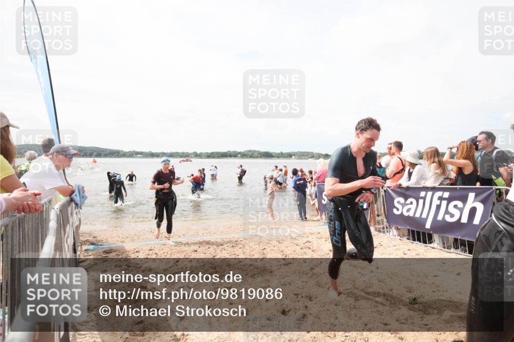 21.06.2026 - Viking Triathlon Michael Strokosch http://msf.ph/oto/9819086 21.06.2026 10:38:44 Schwimmen 55, 300, 397, 546, 567 meine-sportfotos.de