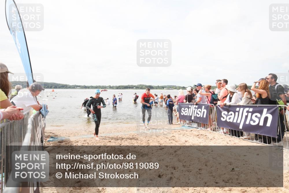 21.06.2026 - Viking Triathlon Michael Strokosch http://msf.ph/oto/9819089 21.06.2026 10:38:50 Schwimmen 53, 55, 144, 303, 397, 419, 546 meine-sportfotos.de