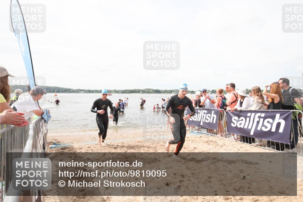 21.06.2026 - Viking Triathlon Michael Strokosch http://msf.ph/oto/9819095 21.06.2026 10:38:55 Schwimmen 53, 144, 303, 419, 666 meine-sportfotos.de