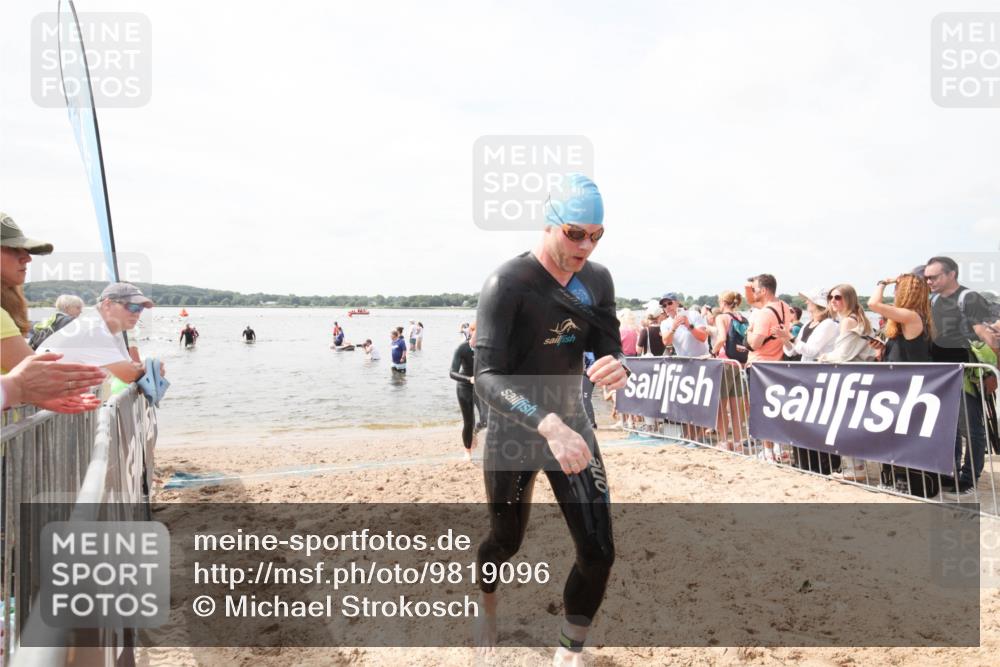 21.06.2026 - Viking Triathlon Michael Strokosch http://msf.ph/oto/9819096 21.06.2026 10:38:57 Schwimmen 53, 144, 303, 419, 666 meine-sportfotos.de
